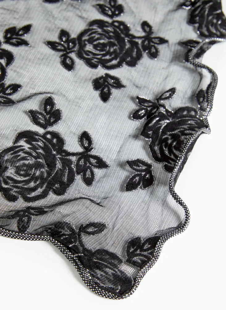 Velvet Floral Motif Tulle Shawl