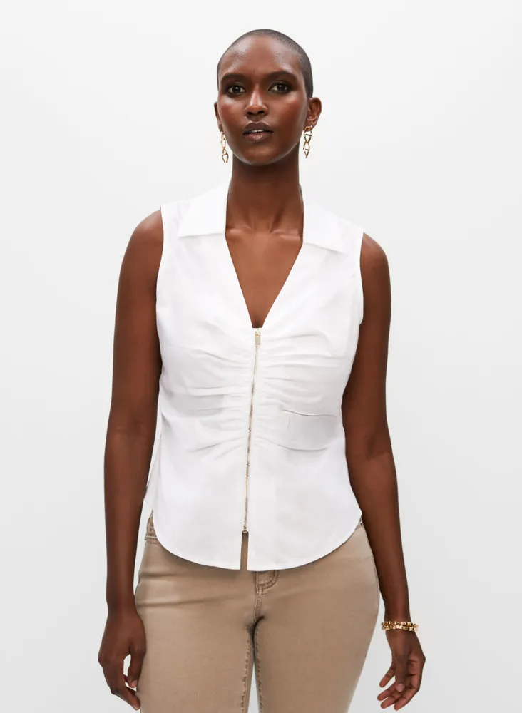 sleeveless shirt collar