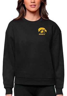 Antigua Iowa Hawkeyes Womens Victory Crew Sweatshirt