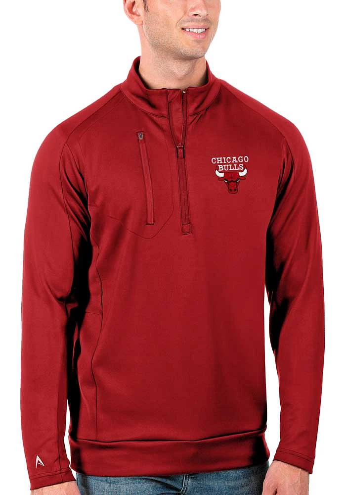Antigua Chicago Bulls Mens Red Generation Long Sleeve Qtr Zip Pullover