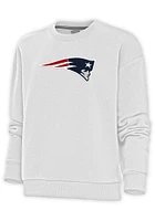 Antigua New England Patriots Womens Full Front Chenille Victory Crew Sweatshirt