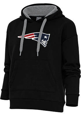 Antigua New England Patriots Womens Chenille Logo Victory Hooded Sweatshirt