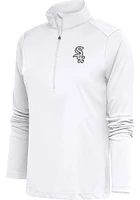Antigua Chicago White Sox Womens Metallic Logo Tribute Qtr Zip Pullover