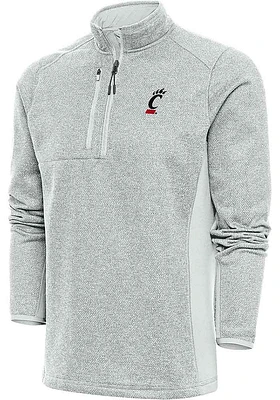 Antigua Cincinnati Bearcats Mens Grey Course Long Sleeve Qtr Zip Pullover