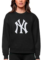 Antigua New York Yankees Womens Full Front Victory Crew Sweatshirt