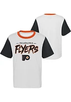 Philadelphia Flyers Youth White Reverse Retro Sueded Short Sleeve Fashion T-Shirt