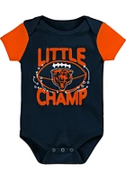 Chicago Bears Baby Navy Blue Little Champ Set One Piece with Bib
