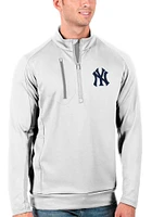 Antigua New York Yankees Mens Generation Long Sleeve Qtr Zip Pullover