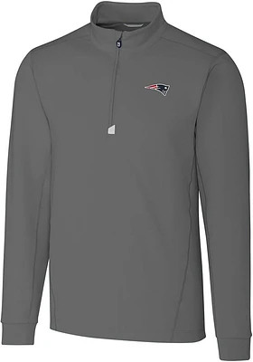 Cutter and Buck New England Patriots Mens Traverse Long Sleeve Qtr Zip Pullover