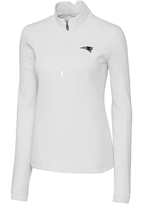 Cutter and Buck New England Patriots Womens White Traverse Qtr Zip