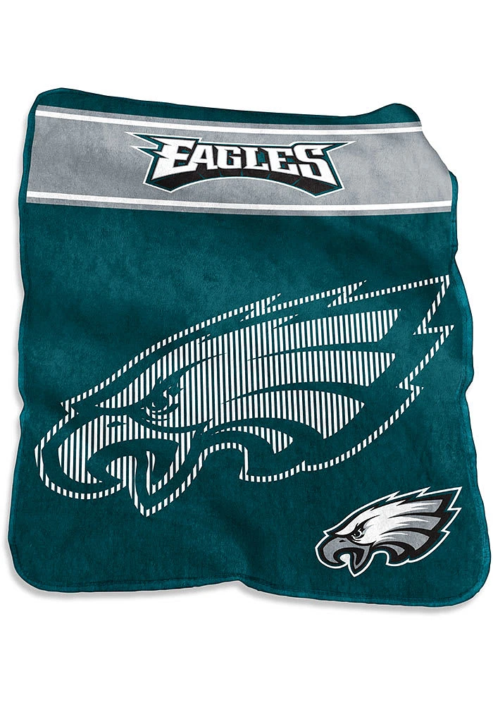 Philadelphia Eagles Team Logo Raschel Throw Blanket - Midnight Green