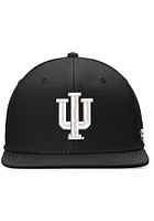 Top of the World Indiana Hoosiers Mens Black Iconic Flatbill One-Fit Design Logo Flex Hat