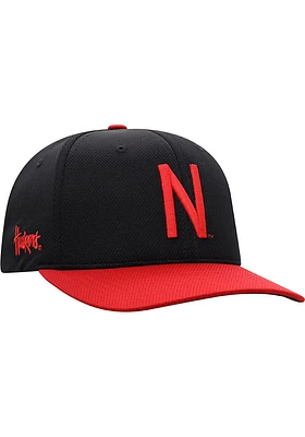 Top of the World Nebraska Cornhuskers Mens Black Reflex Flex Hat