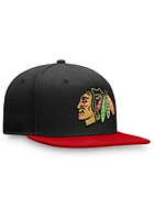 Chicago Blackhawks Mens Black 2T Core Fitted Hat
