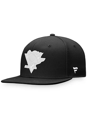 Pittsburgh Penguins Mens Black White Logo Core Fitted Hat