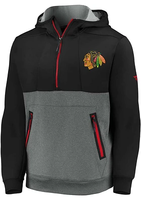Chicago Blackhawks Mens Black Travel and Training Tech Pullover Long Sleeve Zip