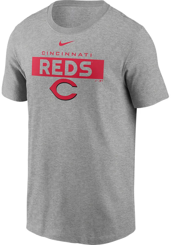 Nike Cincinnati Reds TEAM ISSUE Short Sleeve T Shirt