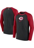 Nike Cincinnati Reds Mens Black Game Long Sleeve Sweatshirt