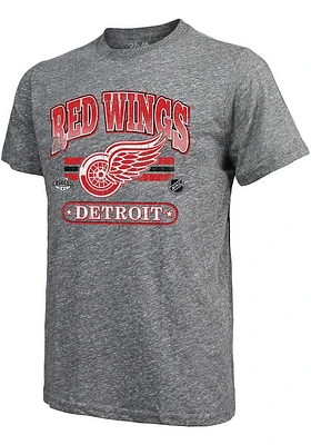 Detroit Red Wings Grey Caps Chunky Century Short Sleeve Fashion T Shirt