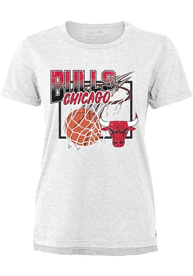 Chicago Bulls Womens White Boyfriend Short Sleeve T-Shirt