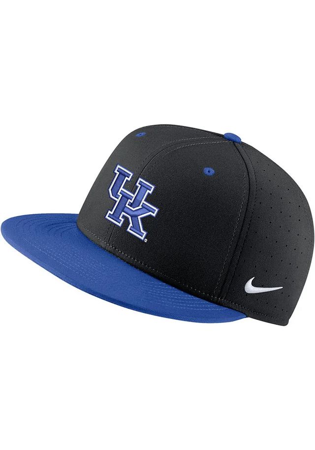 Nike Kentucky Wildcats Mens Aero True On-Field Baseball Fitted Hat