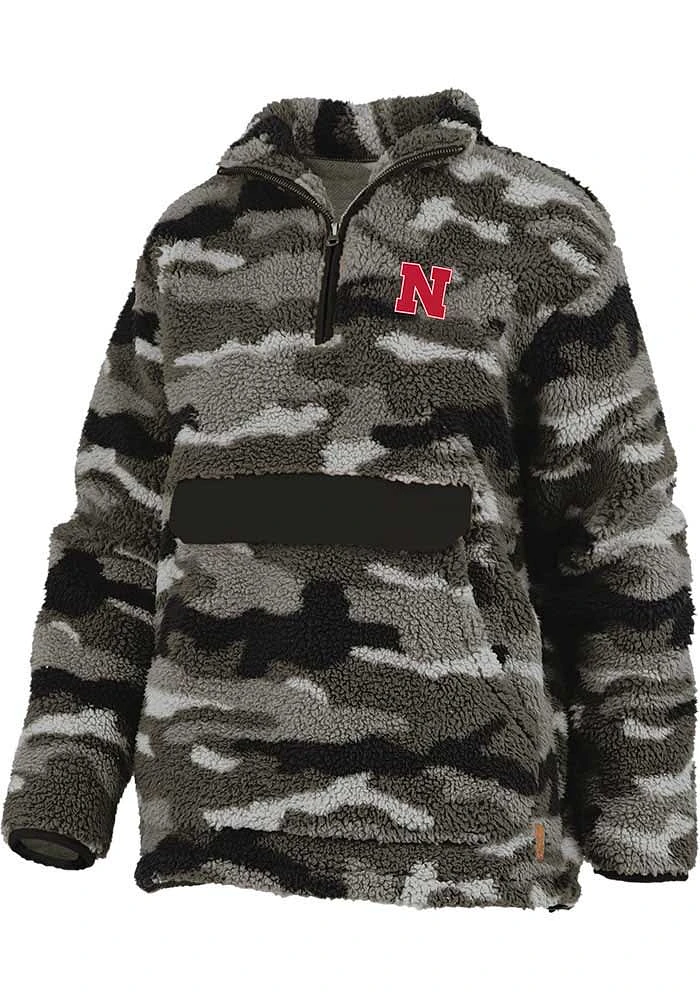 Pressbox Nebraska Cornhuskers Womens Green Camo Shaggy Qtr Zip
