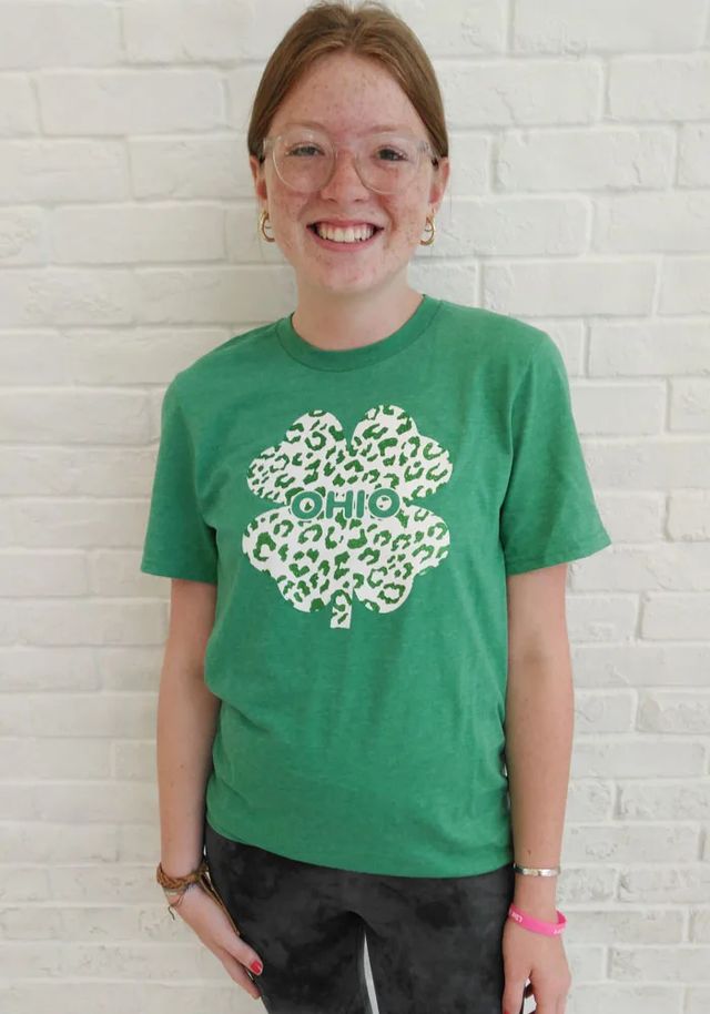 Ohio W Heather Green Glitter Shamrock Unisex Short Sleeve T-Shirt