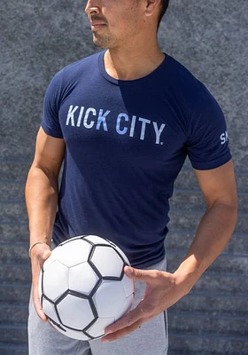 Cherry Sports Gear Sporting Kansas City Navy Blue Kick Vintage Short Sleeve Fashion T Shirt