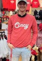 Rally Cincinnati Mens Red Retro Wordmark Long Sleeve Crew Sweatshirt