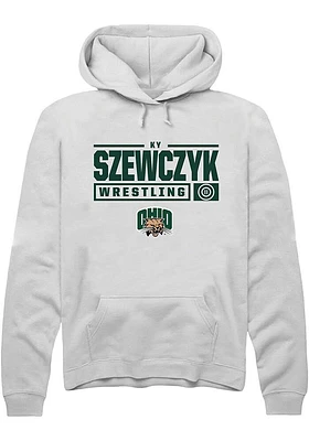 Ky Szewczyk Rally Ohio Bobcats Mens NIL Stacked Box Long Sleeve Hoodie