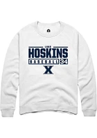 Luke Hoskins Rally Xavier Musketeers Mens NIL Stacked Box Long Sleeve Crew Sweatshirt