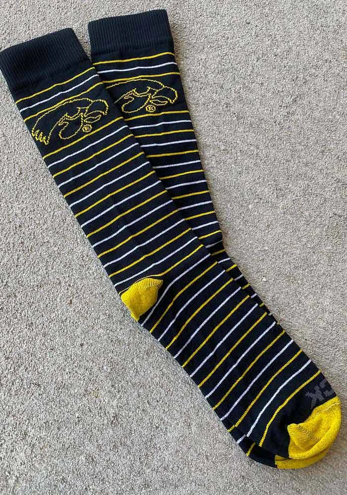 Iowa Hawkeyes Stripe Pattern Mens Dress Socks