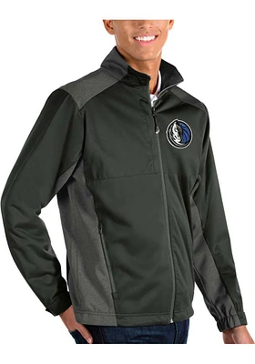 Antigua Dallas Mavericks Mens Charcoal Revolve Light Weight Jacket