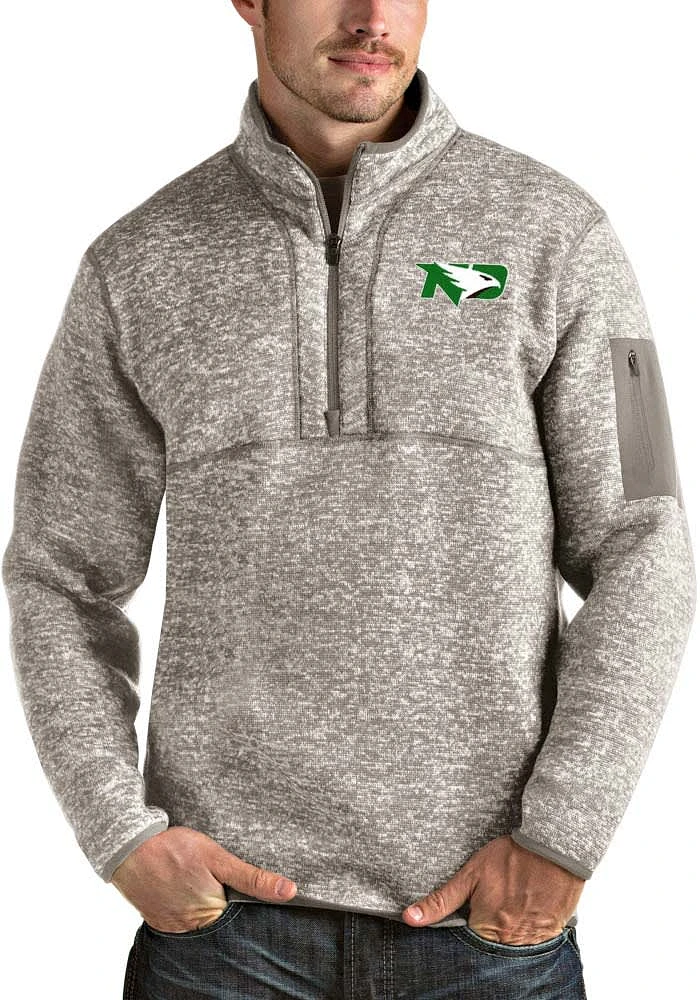 Antigua North Dakota Fighting Hawks Mens Oatmeal Fortune Long Sleeve Qtr Zip Pullover