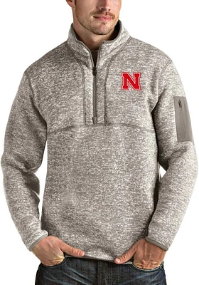 Mens Nebraska Cornhuskers Oatmeal Antigua Fortune Qtr Zip Pullover