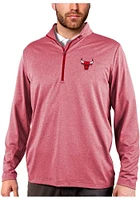 Antigua Chicago Bulls Mens Red Rally 2.0 Long Sleeve Qtr Zip Pullover