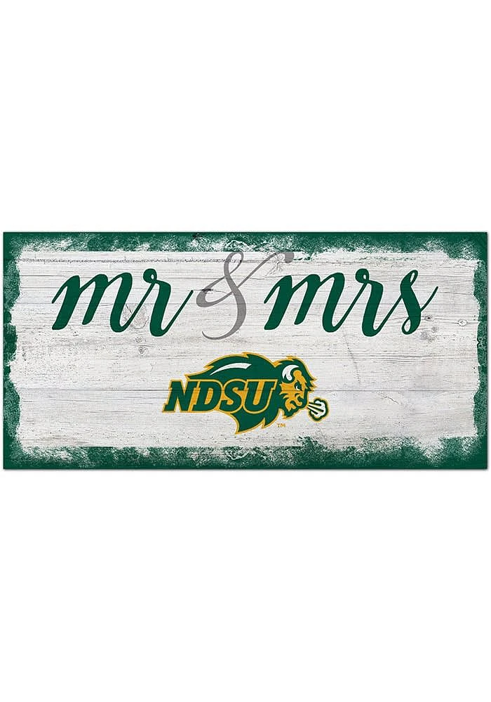 North Dakota State Bison Script Mr and Mrs Sign - Green