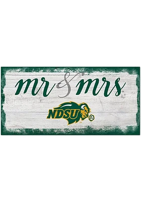 North Dakota State Bison Script Mr and Mrs Sign - Green