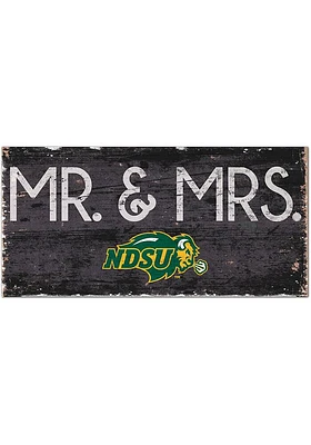 North Dakota State Bison Mr and Mrs Sign - Green