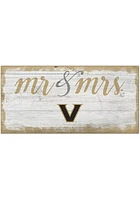 Vanderbilt Commodores Script Mr and Mrs Sign - Black
