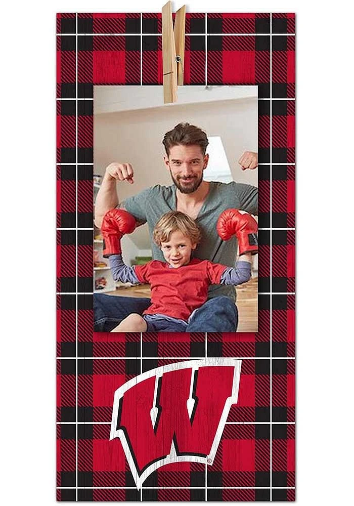 Wisconsin Badgers Plaid Clothespin Sign - Red