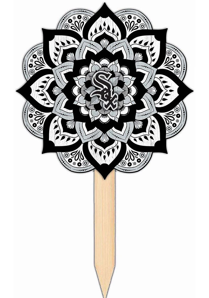Chicago White Sox Mandala Yard Sign - Black
