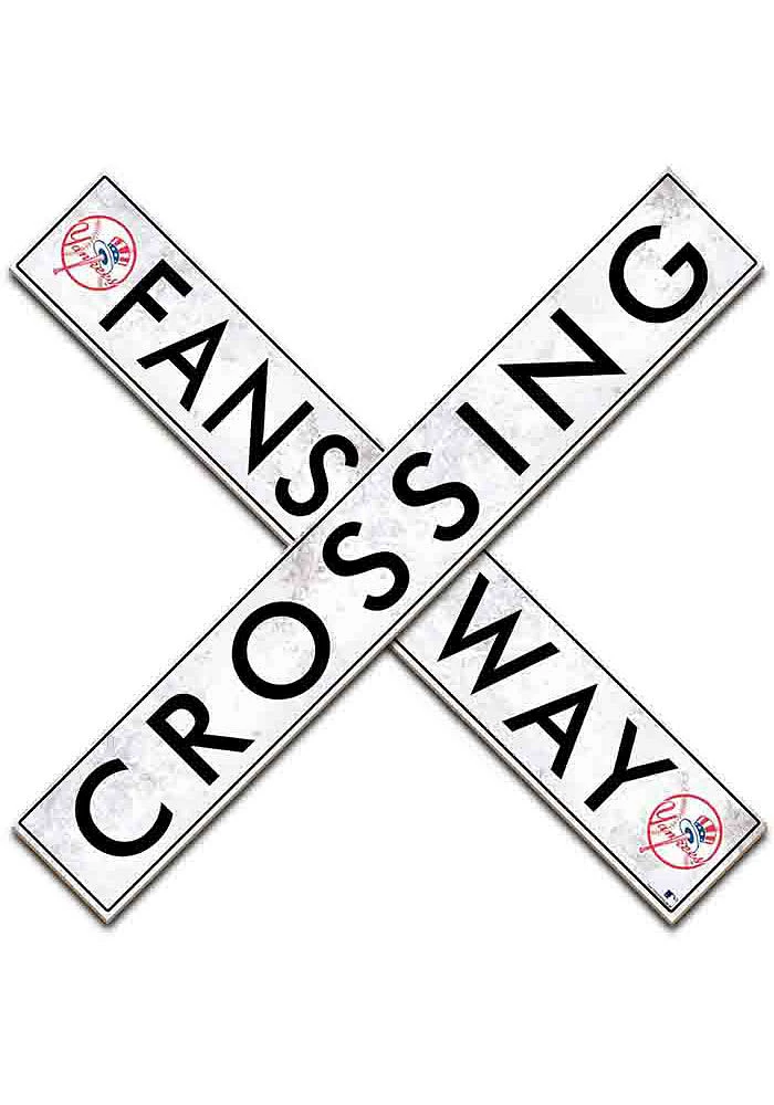 New York Yankees Inch Fans Way Crossing Wall Art