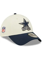 New Era Dallas Cowboys Mens Ivory 2022 Sideline 39THIRTY Flex Hat