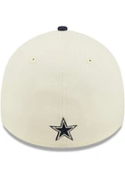 New Era Dallas Cowboys Mens Ivory 2022 Sideline 39THIRTY Flex Hat