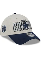 New Era Dallas Cowboys Mens Ivory 2023 NFL Draft 39THIRTY Flex Hat