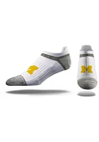 Strideline Michigan Wolverines Primary Logo Mens No Show Socks