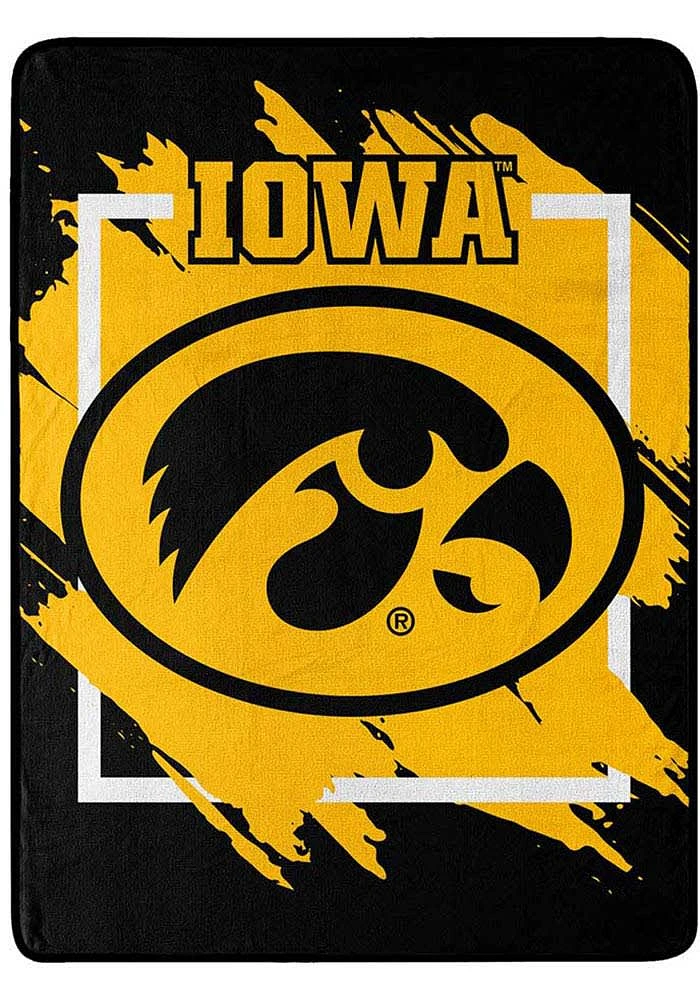 Iowa Hawkeyes Dimensional Micro 46x60 Raschel Throw Blanket - Black