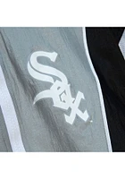 Mitchell and Ness Chicago White Sox Mens Black HIGHLIGHT REEL Pullover Jackets