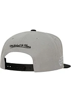 Mitchell and Ness Chicago Cubs Grey 2T Away Cooperstown Snap Mens Snapback Hat